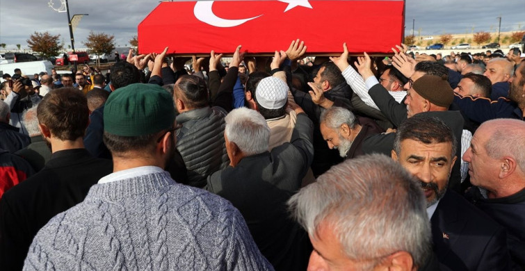 Yavuz Bülent Bakiler Son Yolculuğuna Uğurlandı