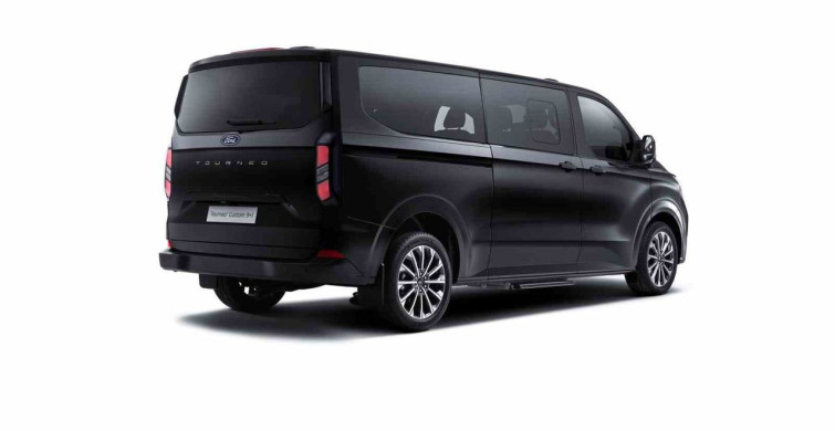 Yeni Ford Tourneo Custom 9+1 Satışa Sunuluyor