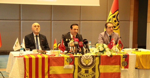 Adil Gevrek'ten İmza Töreninde Açıklamalar!