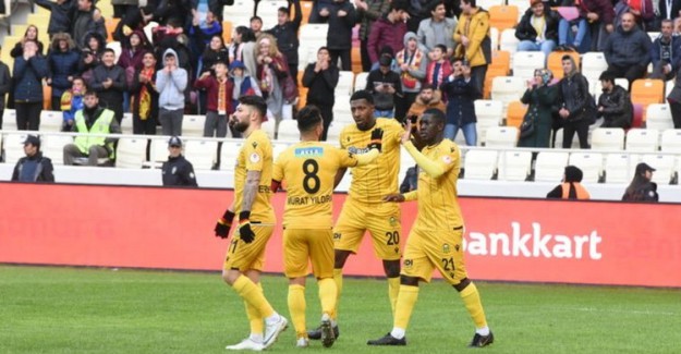 Yeni Malatyaspor İstanbul'da Galibiyete Hasret