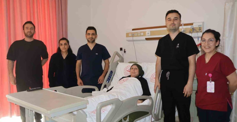 Yeni Nesil Mikro Cerrahi ile Meme Rekonstrüksiyonu Başarıyla Gerçekleştirildi