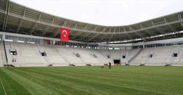 Yeni Ordu Stadı’nda Çimler Serildi!