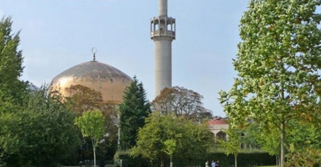 Yeni Zelanda Saldırısının Ardından, İngiltere Camilerdeki Güvenliği Artırdı
