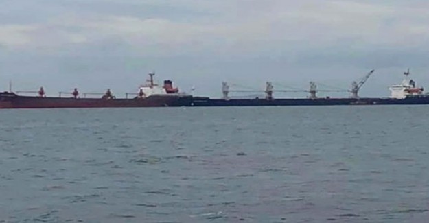 Yenikapı'da İki Gemi Çarpıştı! Çok Sayıda Ekip Bölgede!