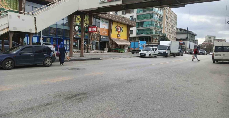 Yenimahalle'de Çocuk Trafik Kazası: Ağır Yaralı