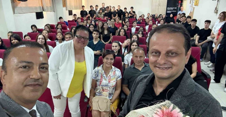 Yenipazar Anadolu Lisesi'nde 'Kampüse Giden Yol' Semineri