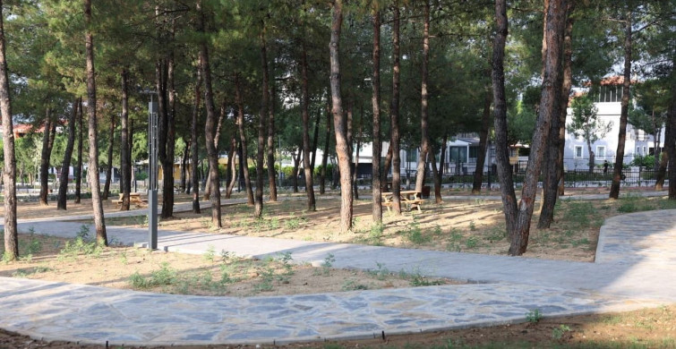 Yenişehir Mahallesi'ndeki 7 bin 670 metrekarelik park yenilendi