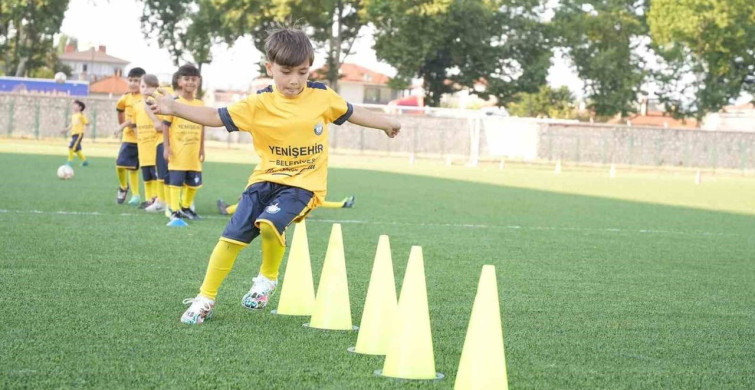 Yenişehir'de yaz spor okulu heyecanı başladı