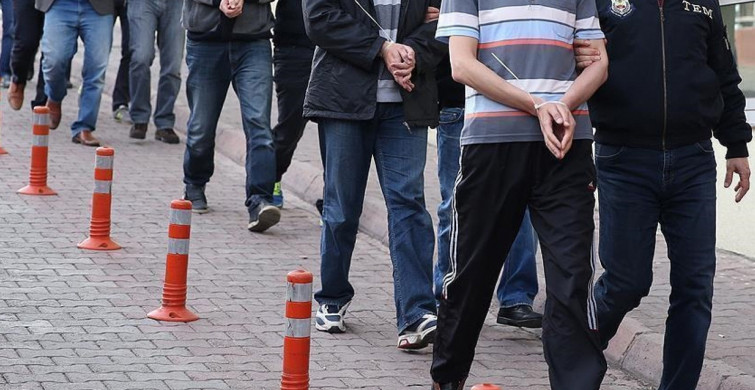 Yerlikaya esti savurdu: “20 ilde Sibergöz-23 operasyonunda 146 şüpheli gözaltına alındı!”