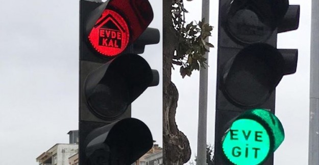 Yeşil Işıkta 'Eve Git' Yazdı!