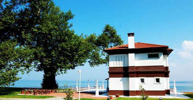 Yeşil Tutkusunun Köşk Hali ‘Yürüyen Köşk’ Ziyaretçilerini Bekliyor