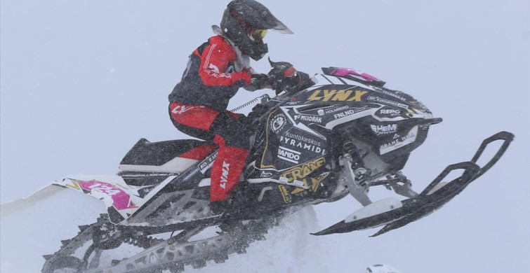 Yeşilay Dünya Kar Motosikleti Şampiyonası Türkiye Etabı Rize'de Gerçekleşti