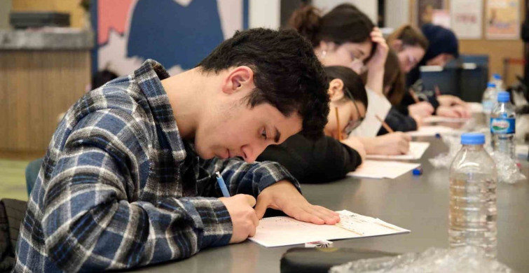 Yıldırım Belediyesi'nden Öğrencilere Ücretsiz Deneme Sınavı Desteği