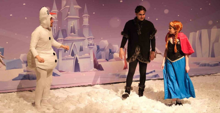 Yıldırım'da Çocuklar için Tiyatro Keyfi