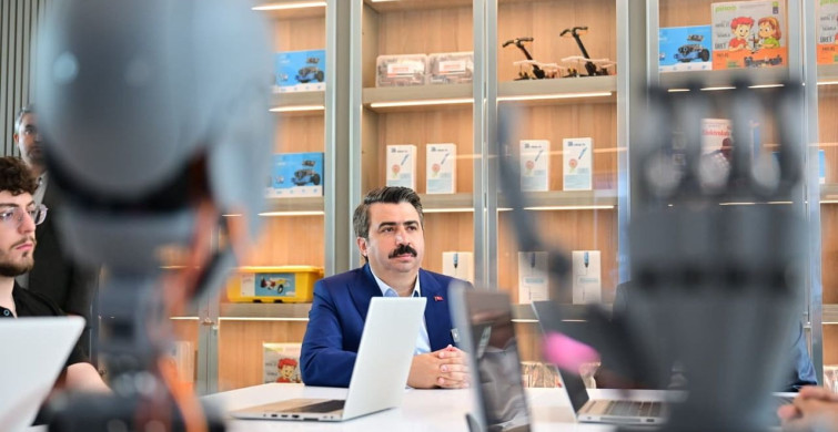 Yıldırım'da Yapay Zeka ve Teknoloji Eğitimleri Başladı