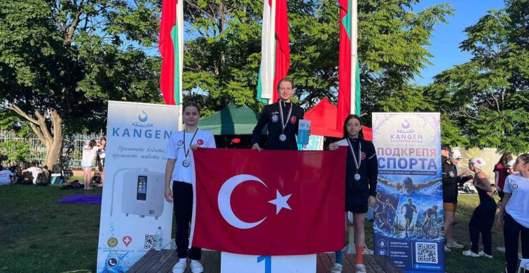 Yıldırımlı genç yüzücüler uluslararası başarılarıyla dikkat çekti
