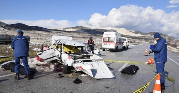 Yılın İlk 6 Ayında Trafik Kazalarında Bin 53 Kişi Öldü