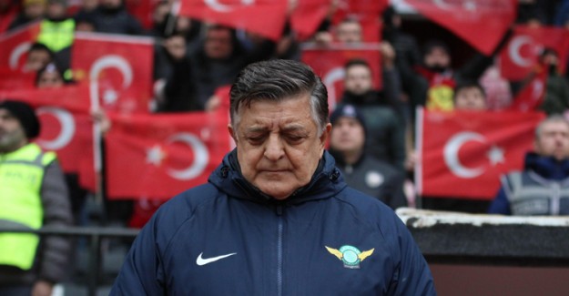 Yılmaz Vural: 'Futbol Yeniden Dizayn Edilmeli'