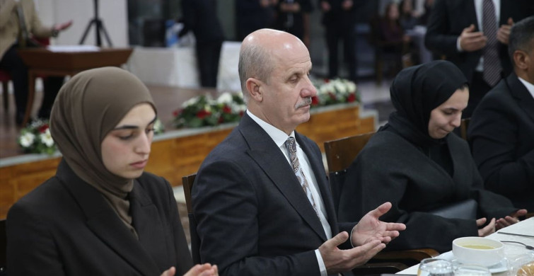 YÖK Başkanı Erol Özvar, Hatay'da Öğrencilerle İftar Etkinliği Düzenledi