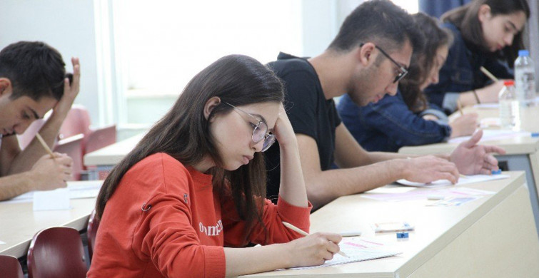YÖK Başkanı Prof. Dr. Erol Özvar Barajsız YKS'nin Detaylarını Anlattı: Rekabeti Artıracak Bir Değişiklik Yaptık!