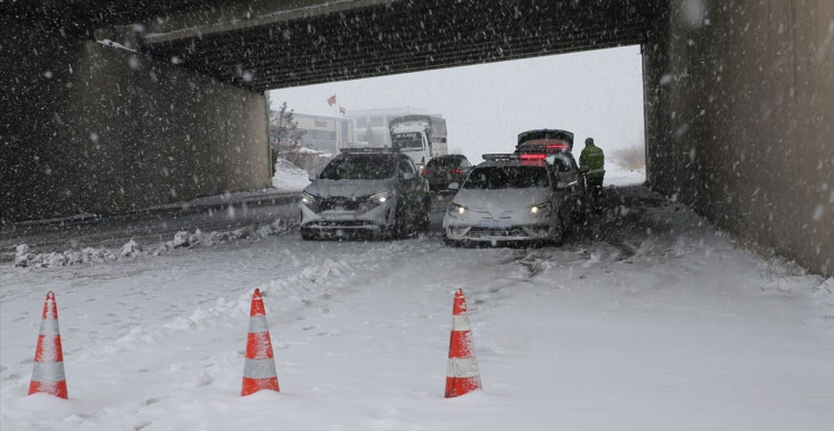 Yol Kapanmaları: Şanlıurfa'da Kar ve Tipi Etkili