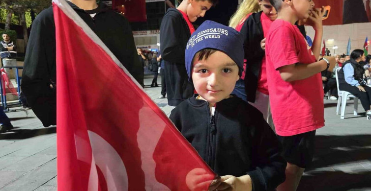 Yozgat'ta 15 Temmuz Demokrasi ve Milli Birlik Günü coşkuyla kutlandı