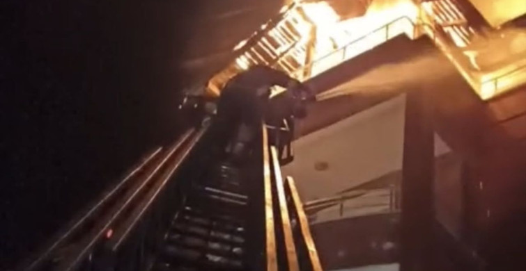 Yozgat'ta Çatı Katında Yangın Yangın Söndürüldü