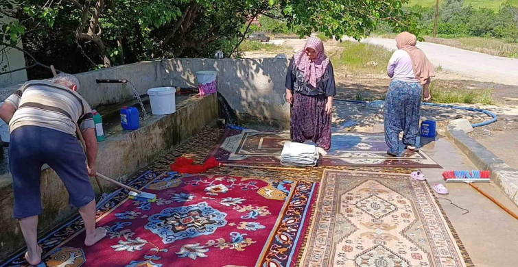 Yozgat'ta geleneksel halı yıkama mesaisi başladı