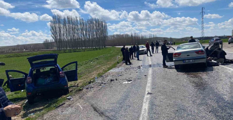 Yozgat'ta Otomobil Kazası: 4 Yaralı