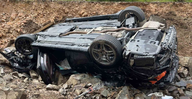 Yozgat'ta Takla Atan Araçta 4 Kişi Yaralandı