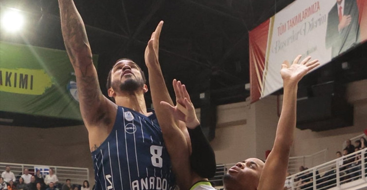 Yukatel Merkezefendi Belediyesi Basket, Anadolu Efes'i Yendi