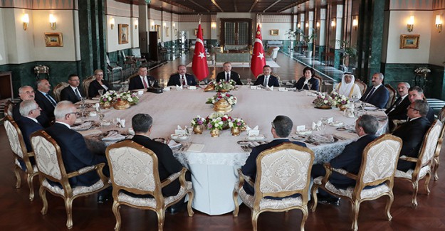 Yüksek Mahkeme Başkanları Adına Öğle Yemeği