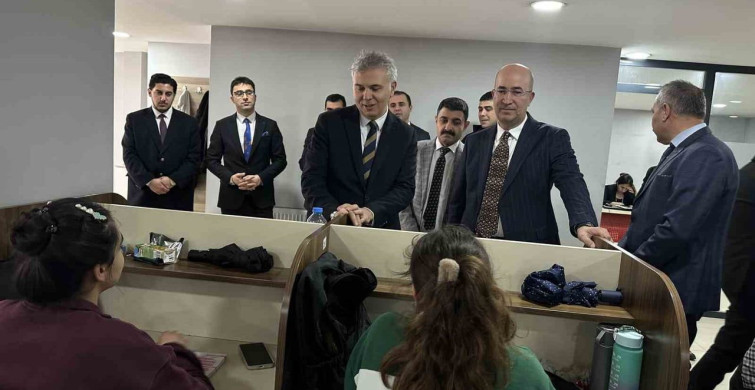 Yüksekova'da 62. Kütüphane Haftası Coşkuyla Başladı