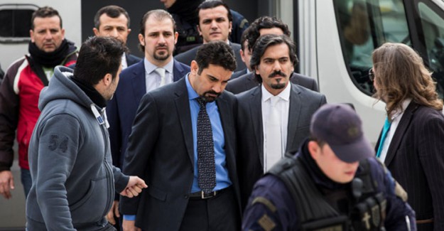 Yunanistan FETÖ Firarilerine Başka Ülke Arayışında