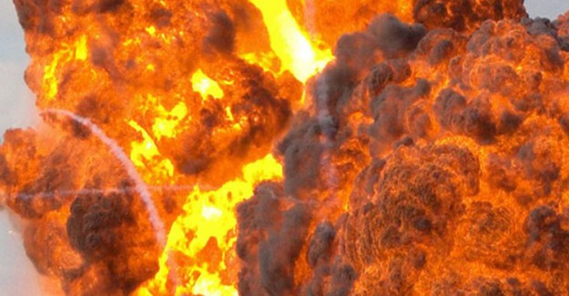 Yunanistan'da Bombalı Saldırı