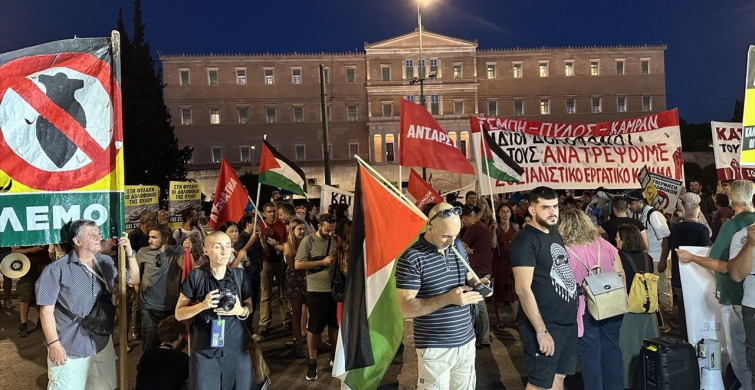 Yunanistan'da Yeni Göç Yasa Tasarısına Protesto