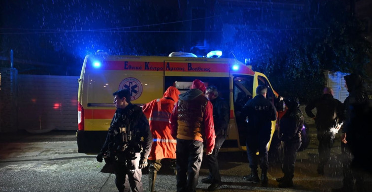 Yunanistan'daki Olumsuz Hava Koşulları İki Can Aldı