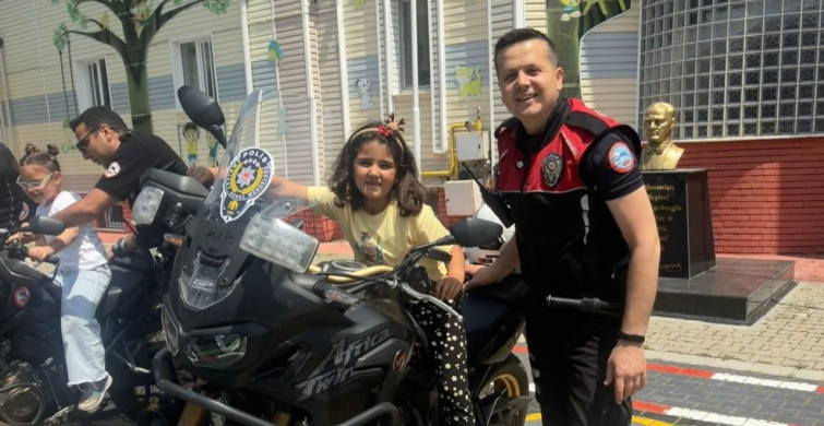 Yunus Timleri Kütahya'da Minik Öğrencilerle Buluştu