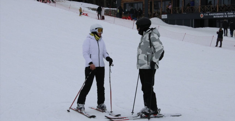 Yurduntepe Kayak Merkezi'nde Eğlenceli Anlar
