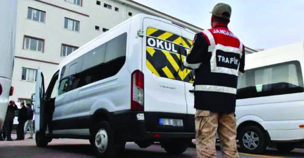 Yurt Genelinde Okul Çevreleri Ve Servis Araçları Denetlendi