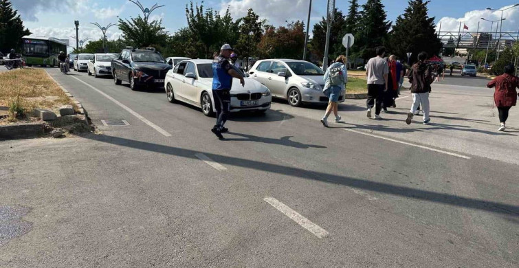 Zabıta ekipleri YKS'de gençleri yalnız bırakmadı