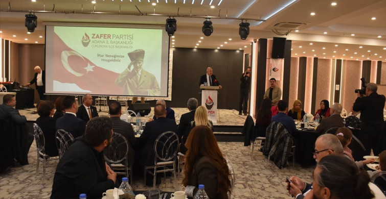 Zafer Partisi Genel Başkanı Ümit Özdağ Adana'da İftar Programında