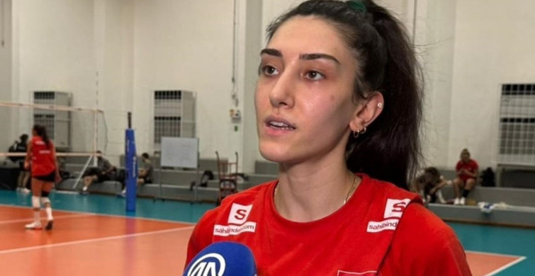 Zehra Güneş ve Yaprak Erkek'ten ABD Maçına Güçlü Mesaj