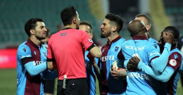 Zeki Uzundurukan: Hepinize Yazıklar Olsun