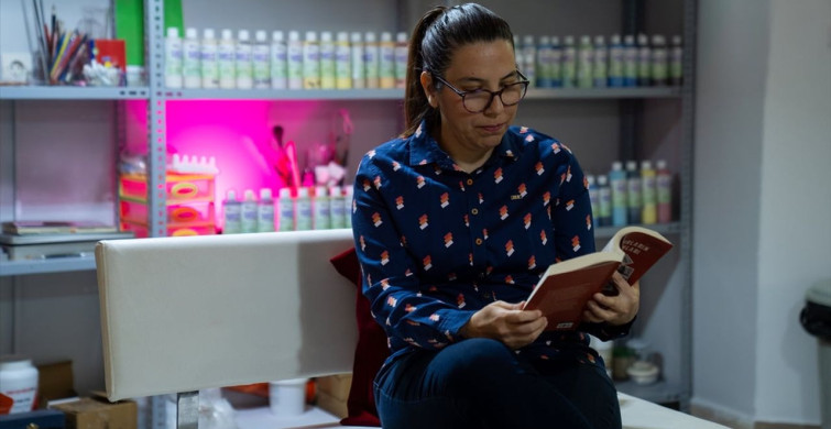 Zeren Koç: Sessizliğin Sanat Yolculuğu