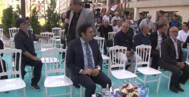 Zeytinburnu’nda alya merkezefendi konutları’nın anahtar teslim töreni yapıldı