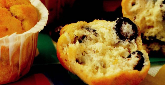 Zeytinli Muffin Tarifi
