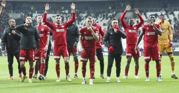 Ziya Erdal: Beşiktaş Burada İtici Bir Güçle Oynuyor