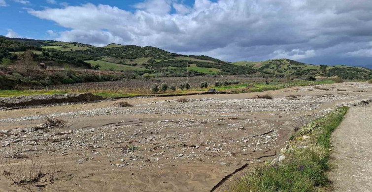 Ziyanlar Mahallesi'nde Taşkın Alarmı: Mahalle Sakinleri Islah Talep Ediyor