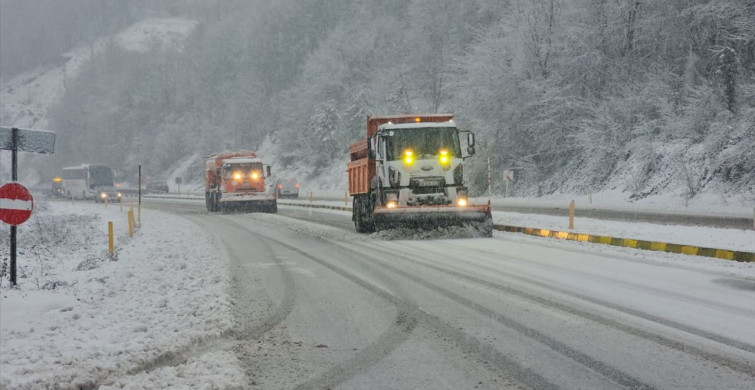 Zonguldak, Karabük ve Kocaeli'de Kar Yağışı ETKİSİ